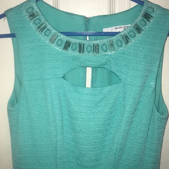 Perfect wedding date dress - Picture 2 of 2